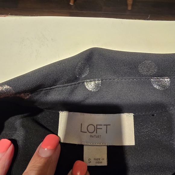 LOFT Black and White Polka Dot Blouse - Picture 5 of 7
